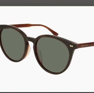 Gucci women sunglasses with case